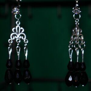 Handmade Clip-On Earrings - BEAUTIFUL Black Teardrop Beads - COT 38